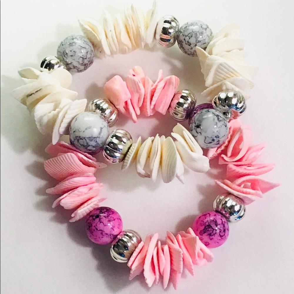 Set of 2 Sea Shells Stretch Bracelets Pink White